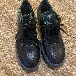 O.G Steppers Black and Green Camouflage Men's Sneakers